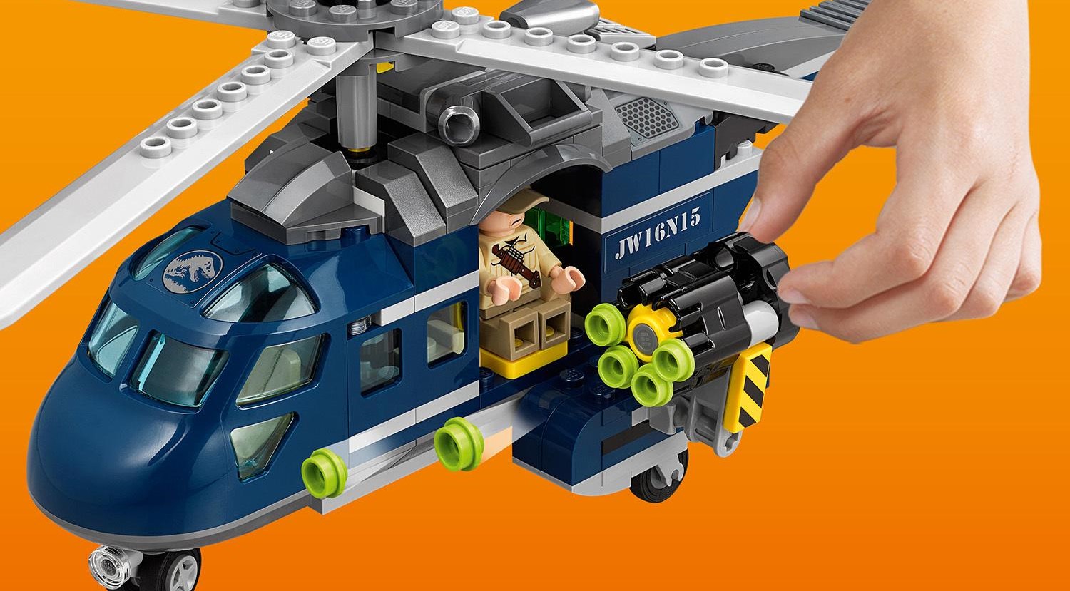 Конструктор Lego Jurassic World – Погоня за Блю на вертолёте  